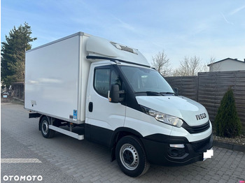 Samochód dostawczy chłodnia Iveco Daily 35S14 2018 / 2019 Rok Chłodnia